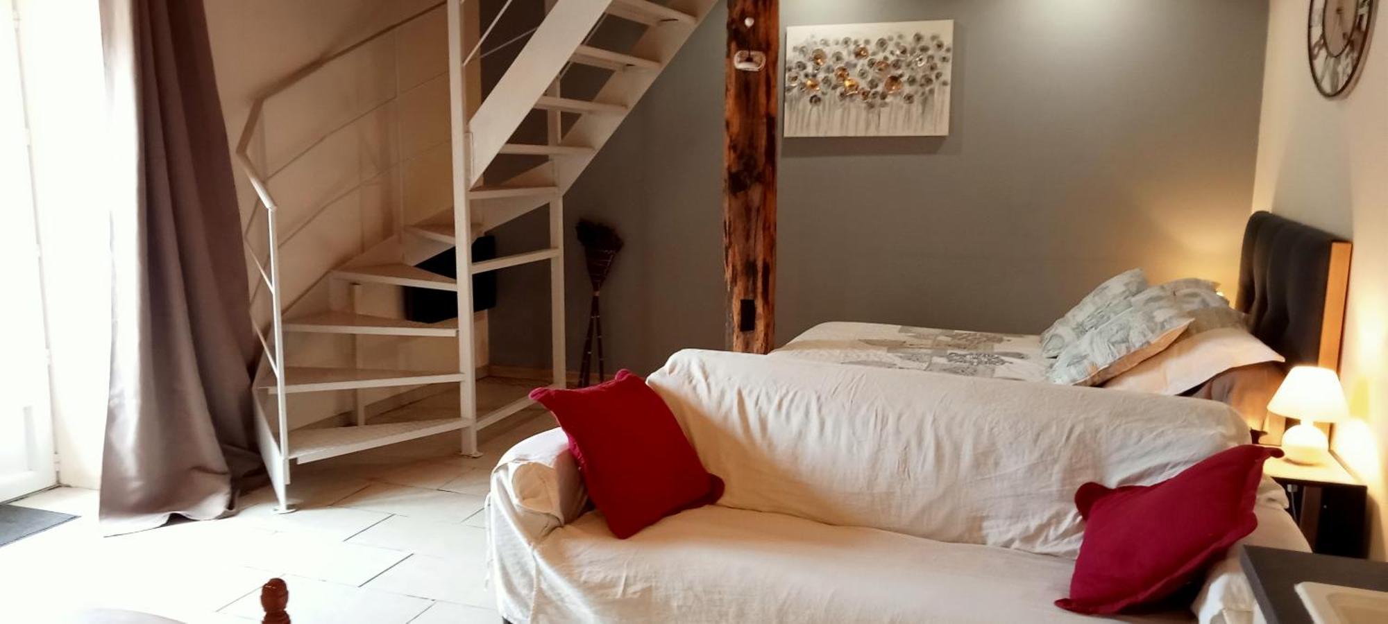 Bed and Breakfast La Dame Blanche à Saint-Maurice-dʼIbie Extérieur photo