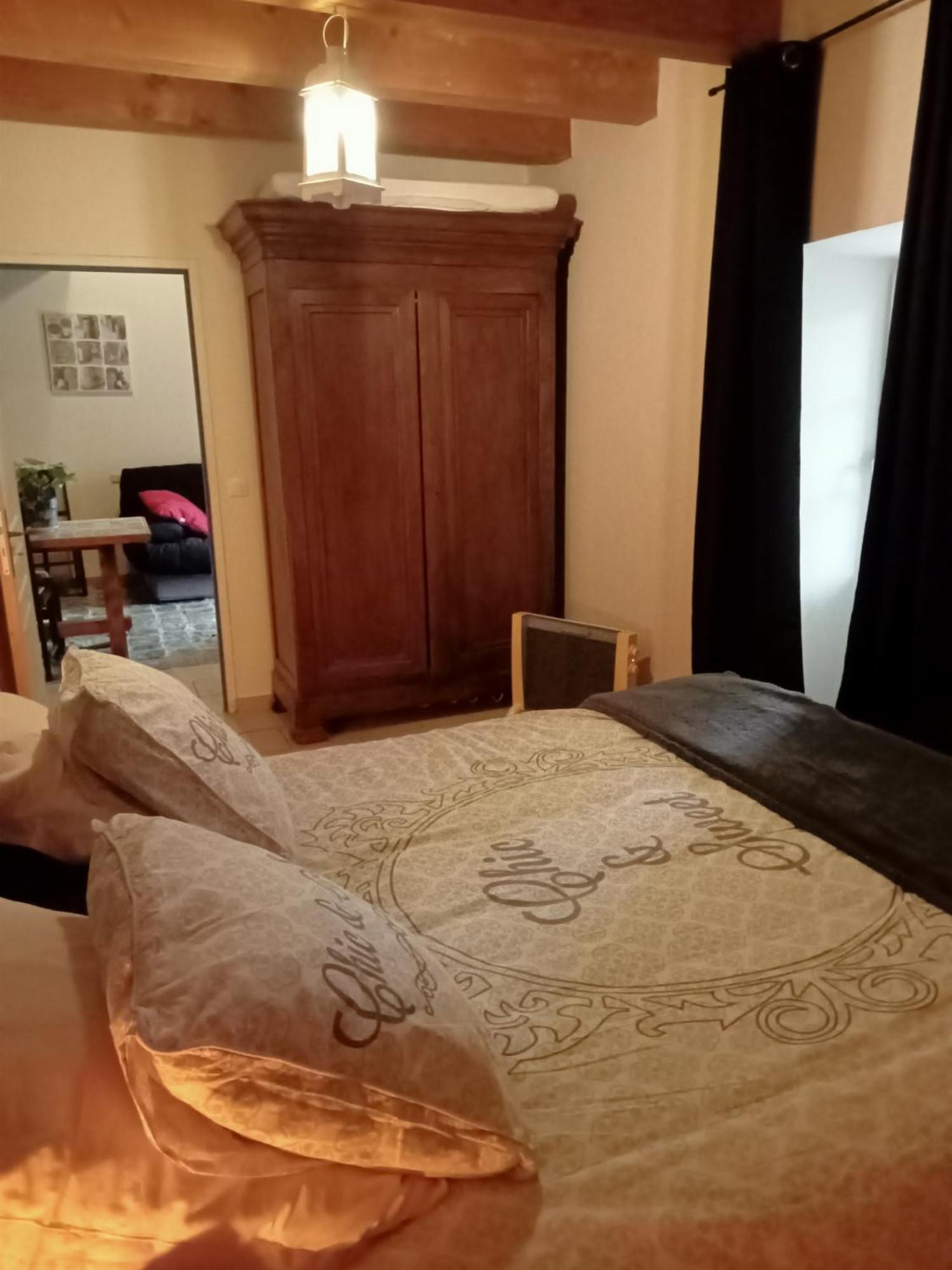 Bed and Breakfast La Dame Blanche à Saint-Maurice-dʼIbie Extérieur photo